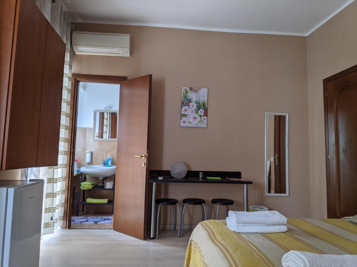 B&B Gina Trastevere Ρώμη Εξωτερικό φωτογραφία